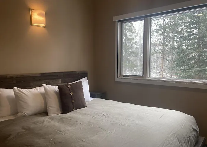 Moose Creek Apartment Wilson